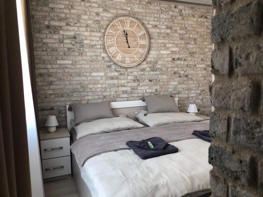 Urban Residence C707, Free Garage Parking Братислава Экстерьер фото